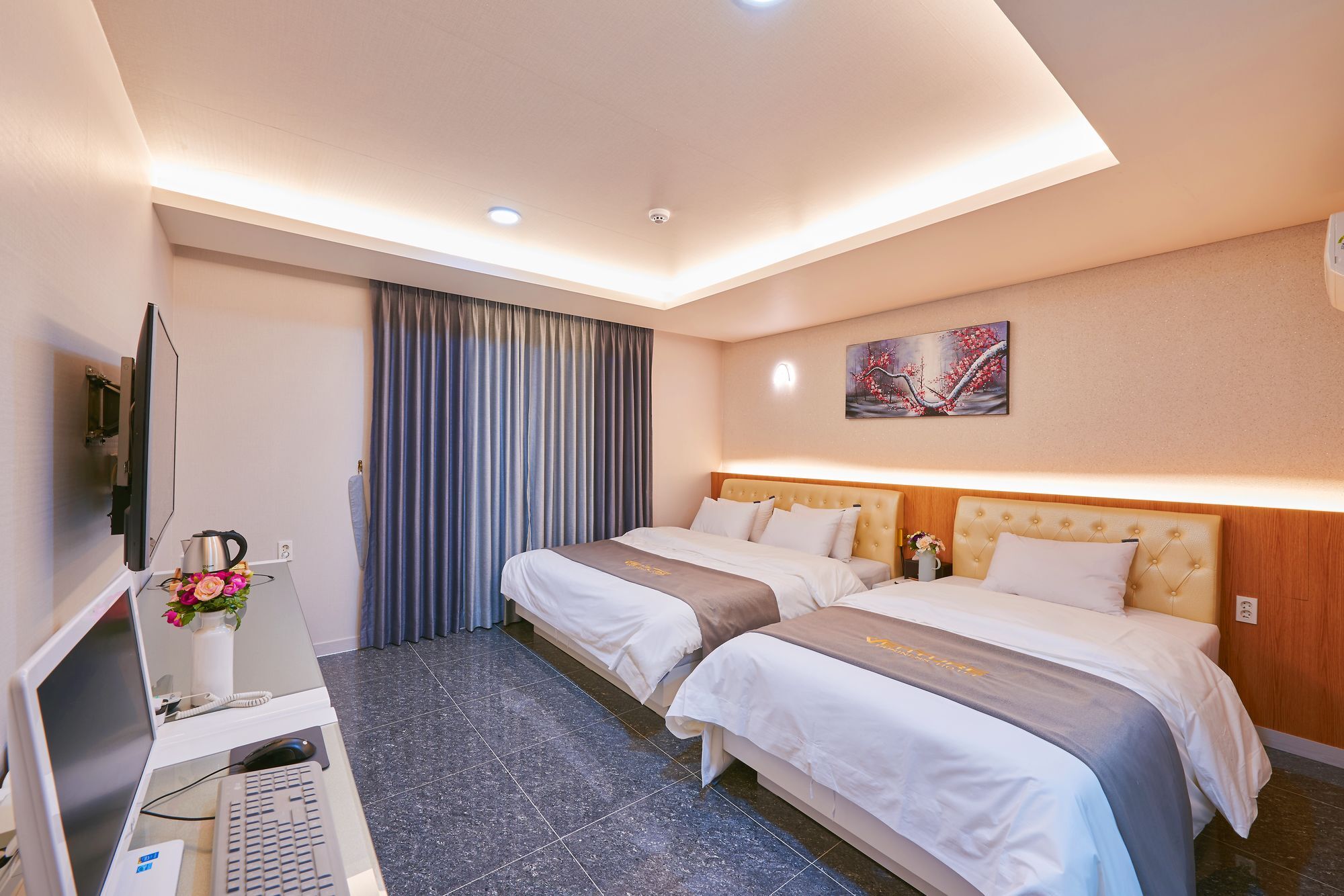 Venture Hotel Кванджу Экстерьер фото